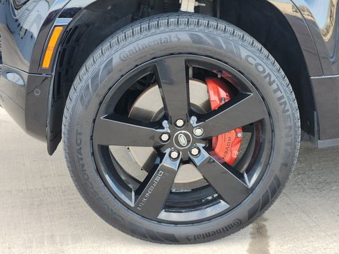 Certified 2023 Land Rover Defender 110 X image 11