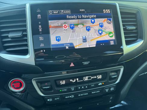 Used 2017 Honda Pilot Elite image 34