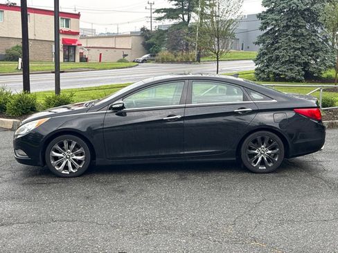 Used 2012 Hyundai Sonata Limited FWD image 4