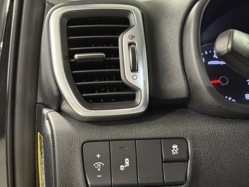 Used 2019 Kia Sportage EX w/ EX Premium Package AWD/4WD image 8