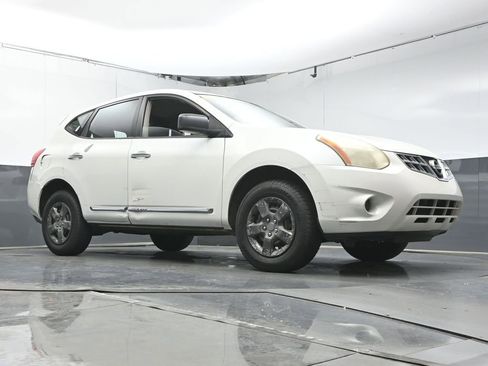 Used 2012 Nissan Rogue S image 38