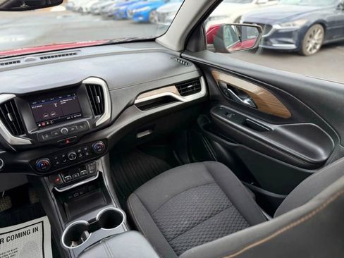 Used 2021 GMC Terrain SLE w/ Driver Convenience Package AWD/4WD image 19