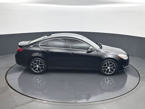 Used 2017 Buick Regal Premium w/ Driver Confidence Package #1 FWD image 16