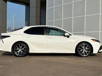 Certified 2023 Toyota Camry SE video 3