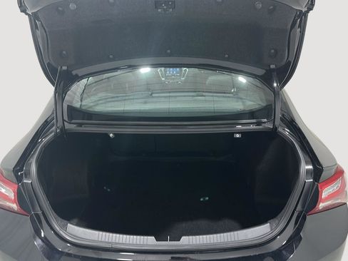 Used 2020 Chevrolet Malibu LT image 24