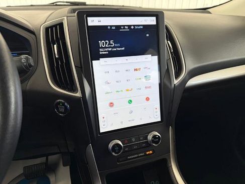 Certified 2024 Ford Edge SEL AWD/4WD image 4