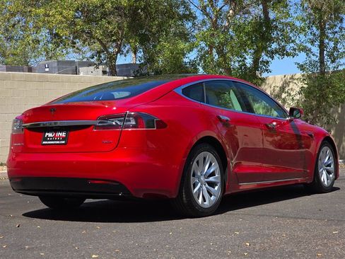 Used 2018 Tesla Model S 75D AWD/4WD image 10