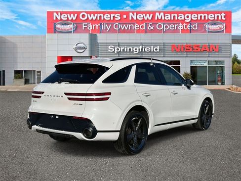 Used 2025 Genesis GV70 3.5T Sport w/ Sport Advanced Package image 5