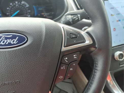 Used 2023 Ford Edge Titanium AWD/4WD image 15