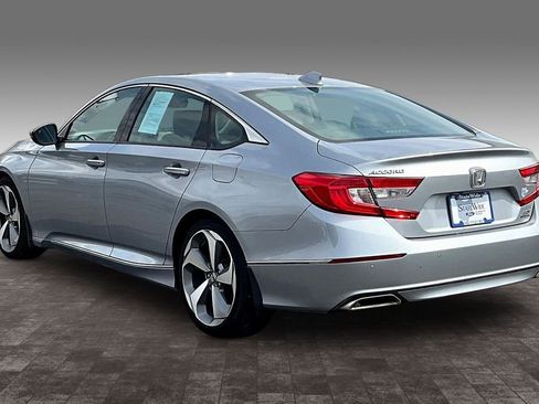 Used 2018 Honda Accord Touring image 25