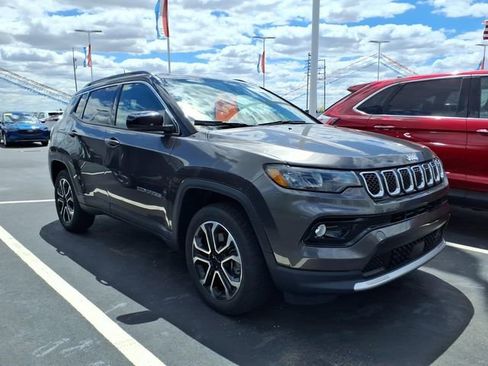 Used 2023 Jeep Compass Limited AWD/4WD image 6