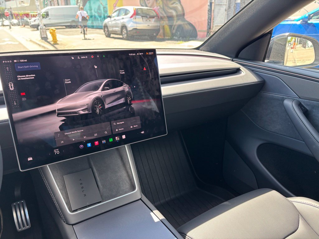 Used 2026 Tesla Model Y Performance AWD/4WD image 19