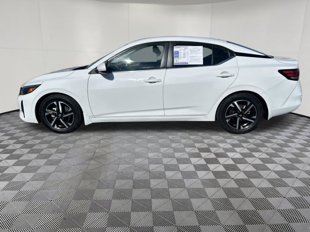Used 2024 Nissan Sentra SV w/ All-Weather Package FWD image 4