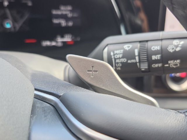 Used 2025 Lexus RX 350h AWD/4WD image 37