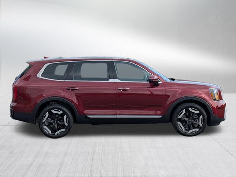 Certified 2024 Kia Telluride S w/ S Sunroof Package AWD/4WD image 8