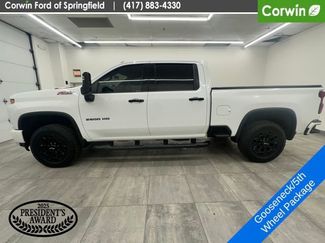Used 2022 Chevrolet Silverado 2500 LTZ w/ LTZ Plus Package AWD/4WD video 2