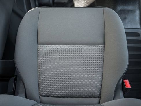 New 2026 Ford Transit 250 Low Roof RWD image 29