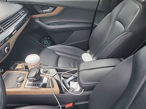 Used 2017 Audi Q7 2.0T Premium image 3