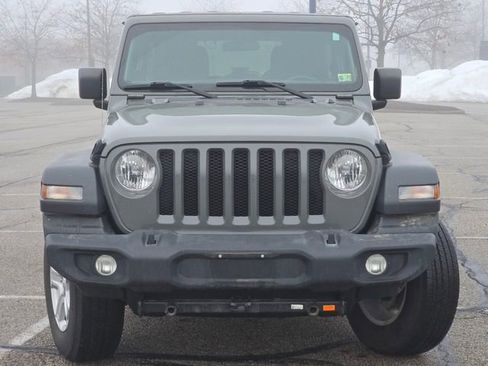 Used 2023 Jeep Wrangler Sport S AWD/4WD image 9
