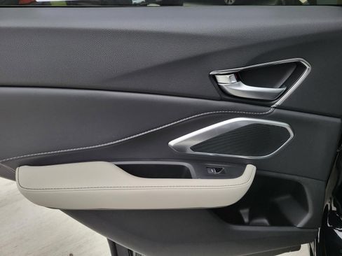New 2026 Acura RDX SH-AWD image 12