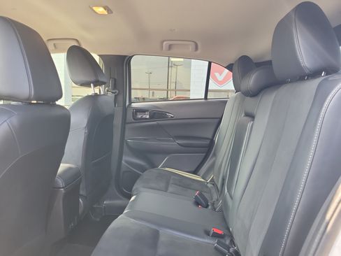 Used 2024 Mitsubishi Eclipse Cross SE AWD/4WD image 11