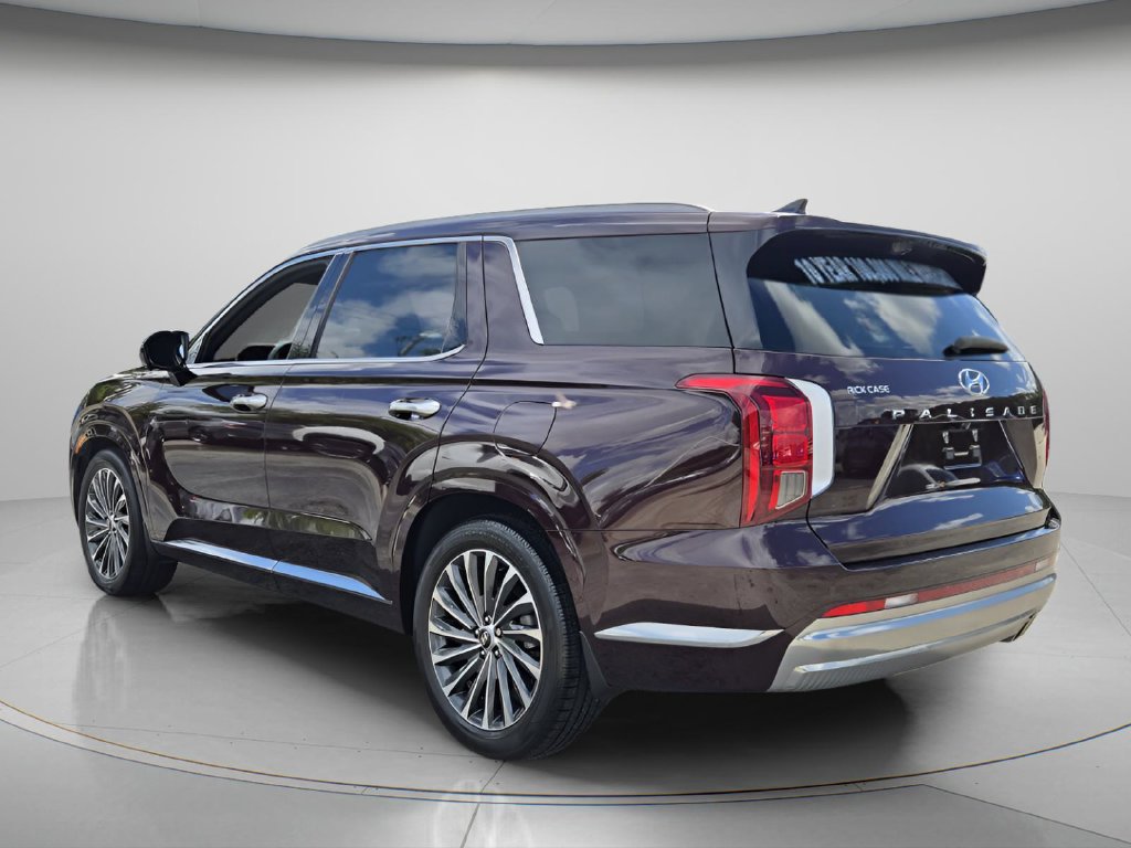 Used 2023 Hyundai Palisade Calligraphy FWD image 7
