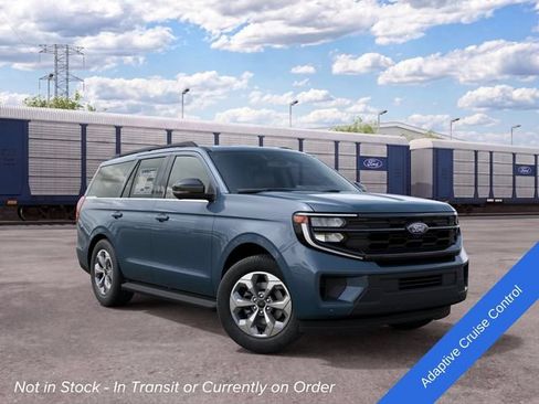 New 2027 Ford Expedition Active AWD/4WD image 4