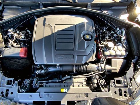 New 2025 Land Rover Range Rover Velar S image 12