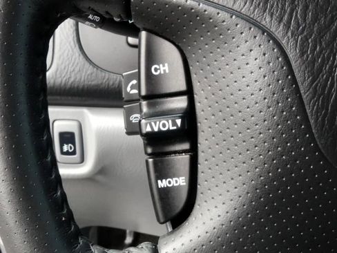 Used 2006 Acura MDX Touring image 38