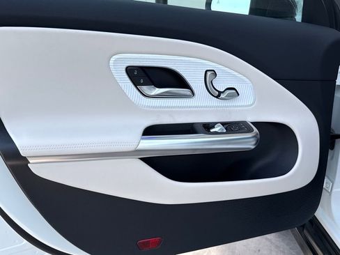 New 2026 Mercedes-Benz CLA 250+ image 19