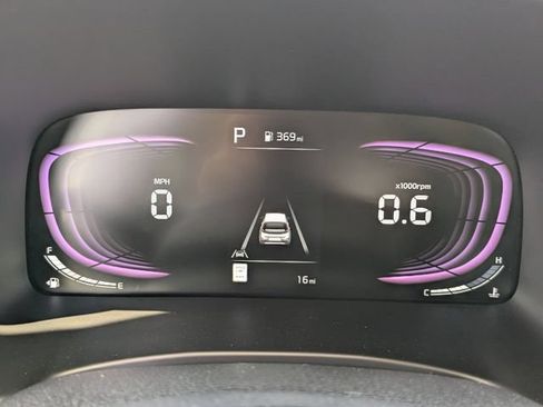 Certified 2025 Kia Soul S FWD image 31