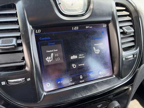Used 2020 Chrysler 300 S RWD image 22