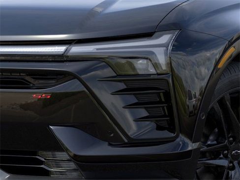 New 2026 Chevrolet Blazer EV SS image 10