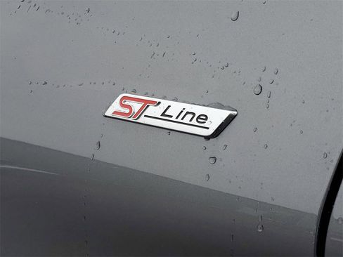 New 2026 Ford Explorer ST-Line image 33