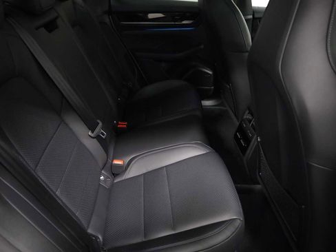 New 2026 Porsche Macan 4 Electric AWD/4WD image 35