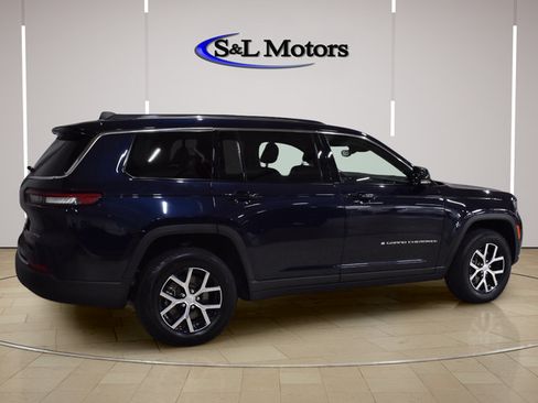 Used 2023 Jeep Grand Cherokee L Limited w/ Trailer Tow Group (B) AWD/4WD image 8