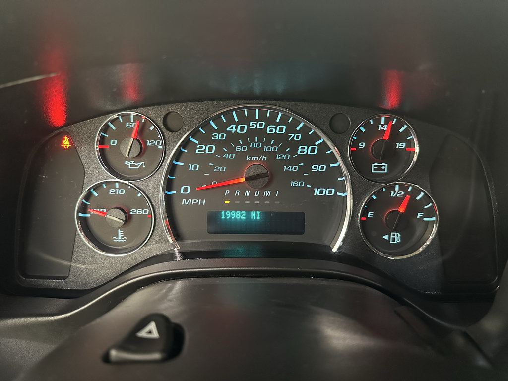 Certified 2025 GMC Savana 2500 w/ Driver Convenience Package RWD image 29