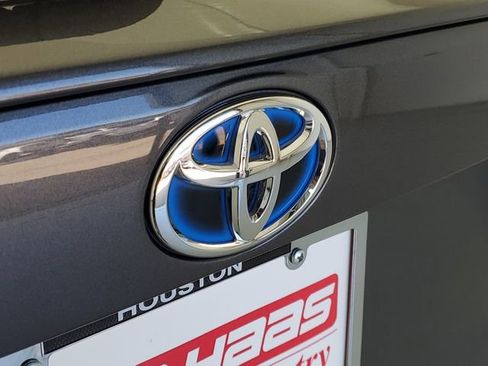 Used 2024 Toyota RAV4 XLE Premium AWD/4WD image 9