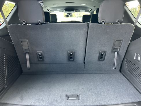 New 2026 Chevrolet Tahoe LS image 73