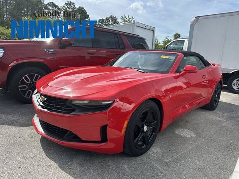 Used 2020 Chevrolet Camaro LT RWD image 1