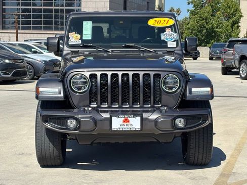 Used 2021 Jeep Gladiator Overland image 8