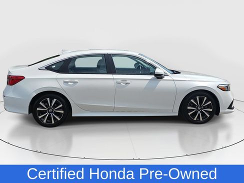 Certified 2024 Honda Civic EX image 4