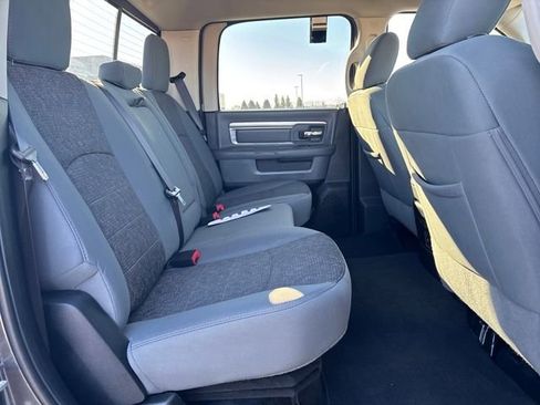 Used 2017 RAM 2500 Big Horn w/ Sport Appearance Group AWD/4WD image 24