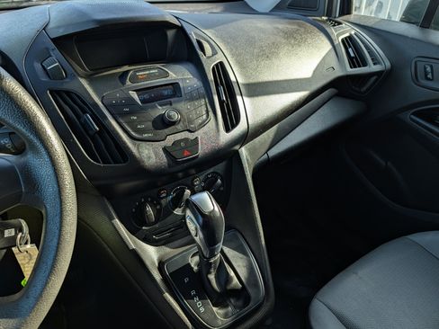 Used 2017 Ford Transit Connect XL image 26