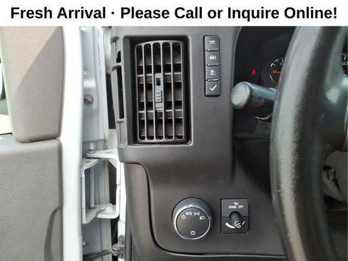 Used 2021 Chevrolet Express 3500 w/ Driver Convenience Package RWD image 14