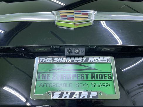 Used 2017 Cadillac Escalade ESV Premium Luxury AWD/4WD image 12