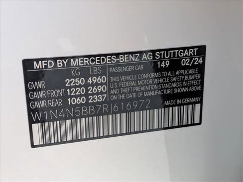 Used 2024 Mercedes-Benz GLA 35 AMG 4MATIC image 25