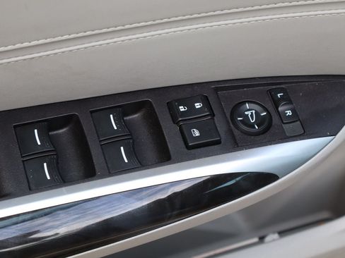 Used 2019 Acura TLX w/ Technology Package FWD image 24