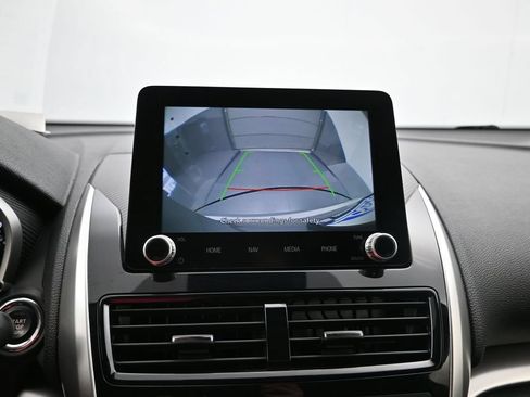 Used 2024 Mitsubishi Eclipse Cross SEL AWD/4WD image 17