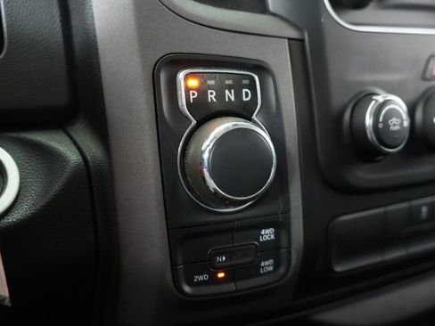 Used 2017 RAM 1500 Express image 23